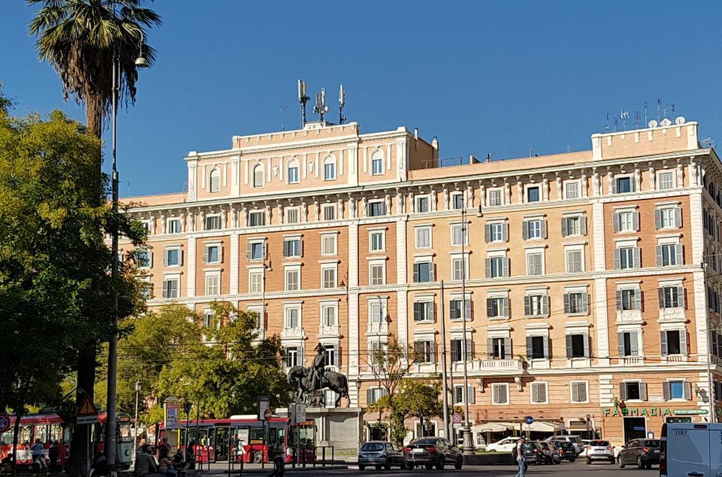 Domus Al Vaticano 36 Rom Exterior foto